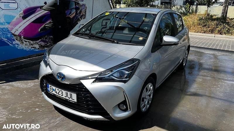 Culoaregri Utilizat 2018 Toyota Yaris Hybrid Hatchback | 12.500 EUR (Preț OK) - Imagine 1/4