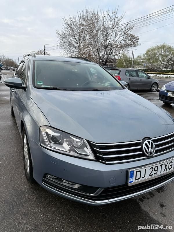 Second-hand VW Passat 140 CP (102 kW) 2013 Albastru Break