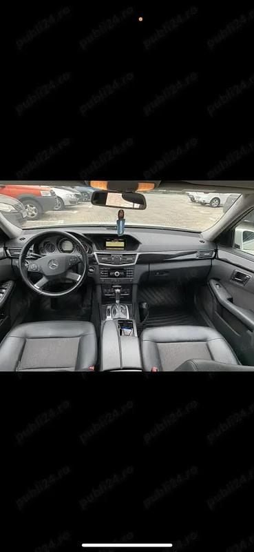 Second-hand Mercedes E220 170 CP (125 kW) 2011 Berlinǎ