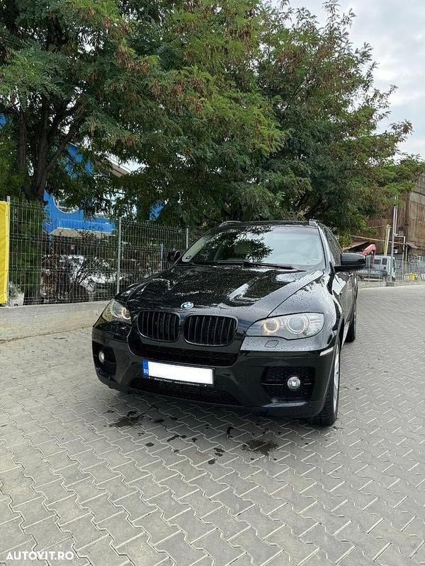 Negru Utilizat 2013 BMW X6 SUV | 14.500 EUR (Super Preț) - Imagine 1/4
