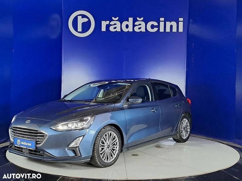 Albastru Utilizat 2020 Ford Focus Hatchback | 14.950 EUR (Scump) - Imagine 1/4