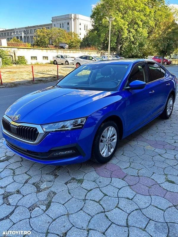 Culoarealbastru Utilizat 2021 Skoda Octavia Berlinǎ | 16.500 EUR (Preț OK) - Imagine 1/4