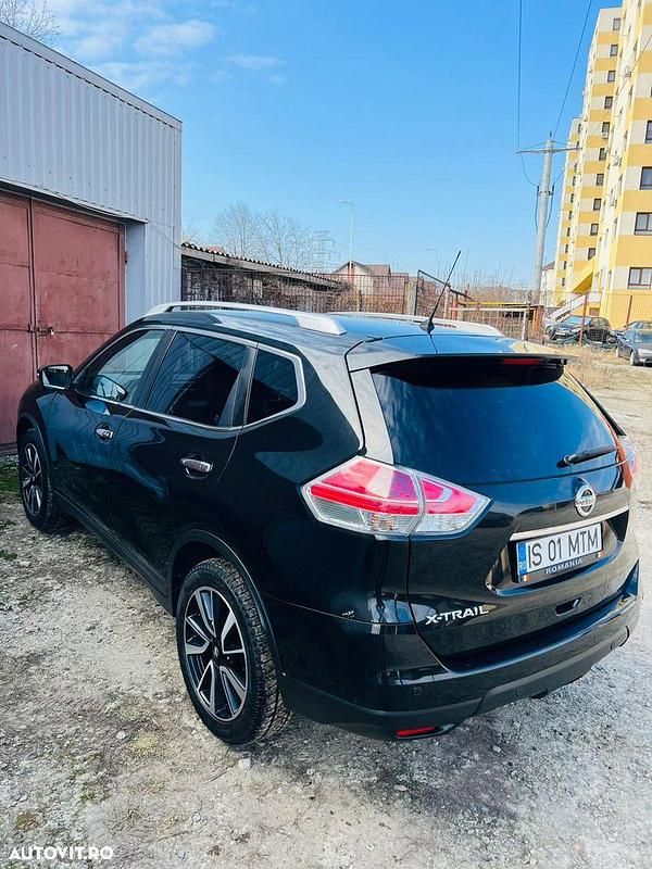 Second-hand Nissan X-Trail Tekna 130 CP (95 kW) 2016 Culoarenegru SUV