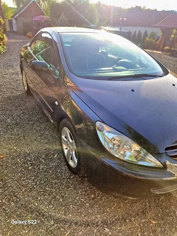 Utilizat 2004 Peugeot 307 Cabrio | 1.850 EUR - Imagine 1/4