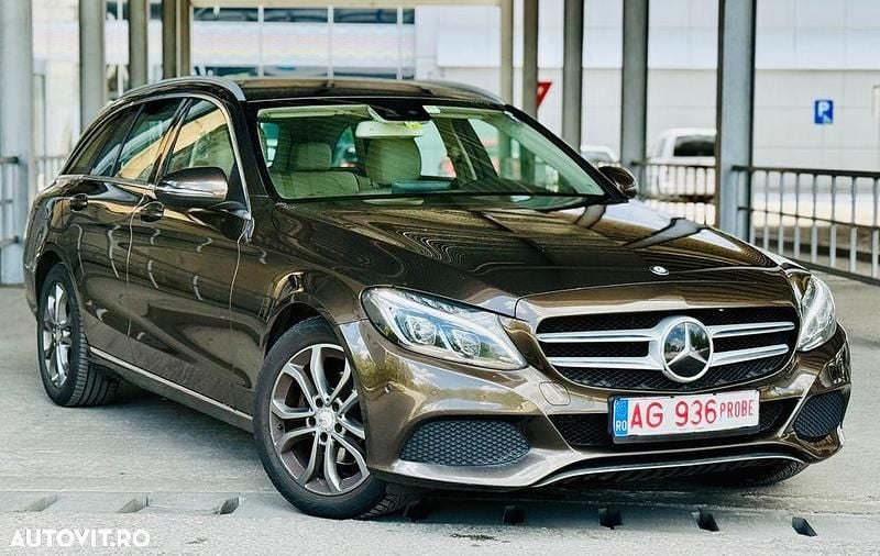 Culoaremaro Utilizat 2015 Mercedes C200 Exclusive Break | 12.700 EUR (Puțin scump) - Imagine 1/4