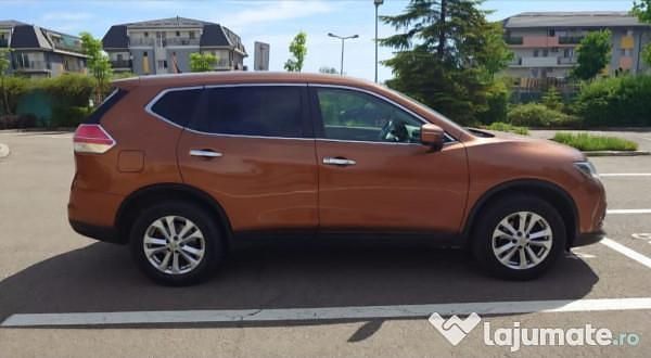 Maro Utilizat 2016 Nissan X-Trail SUV | 14.900 EUR (Preț OK) - Imagine 1/4