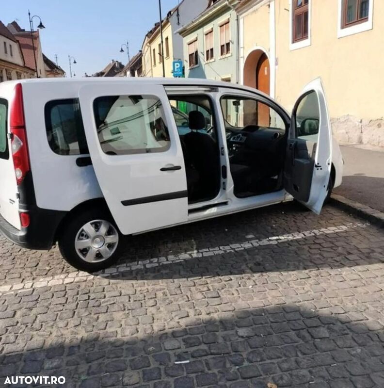 Alb Utilizat 2012 Renault Kangoo Monovolum | 3.650 EUR (Preț bun) - Imagine 1/4