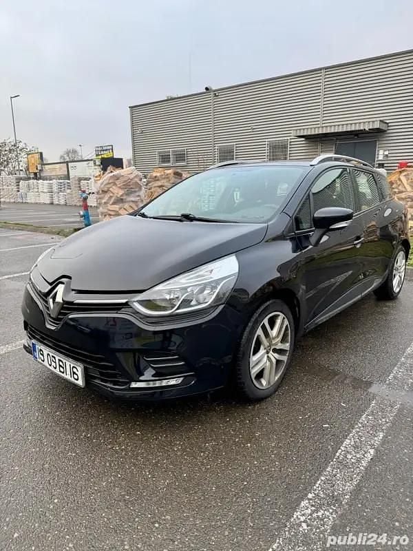 Negru Utilizat 2019 Renault Clio GrandTour Break | 7.390 EUR (Preț OK) - Imagine 1/4