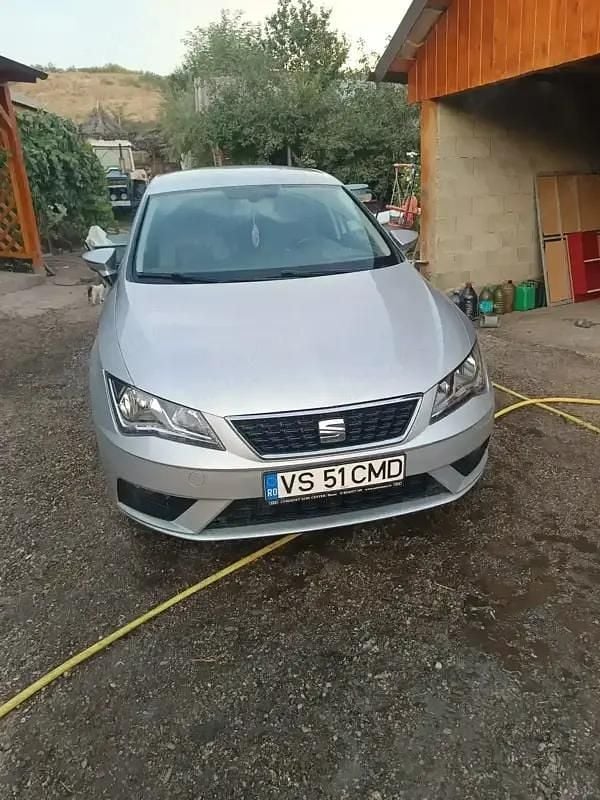Utilizat 2017 Seat Leon Berlinǎ | 8.500 EUR (Preț bun) - Imagine 1/4