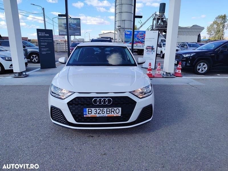 Culoarealb Utilizat 2020 Audi A1 Design Hatchback | 14.999 EUR (Preț OK) - Imagine 1/4