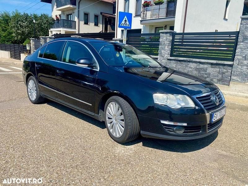 Culoarenegru Utilizat 2006 VW Passat Comfortline Berlinǎ | 3.200 EUR (Preț OK) - Imagine 1/4