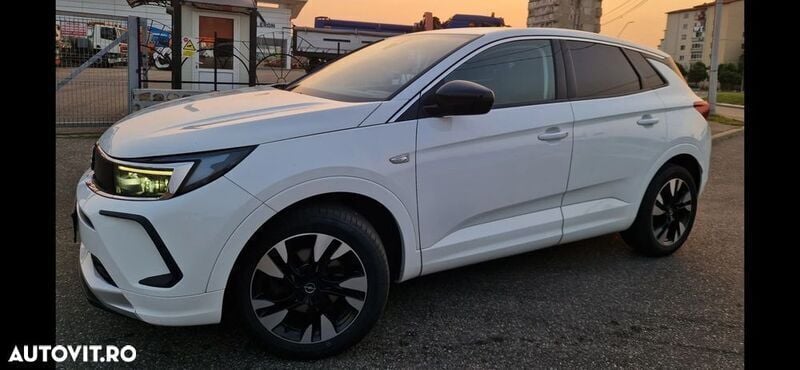 Alb Utilizat 2022 Opel Grandland X Business Edition SUV | 16.990 EUR (Puțin scump) - Imagine 1/4
