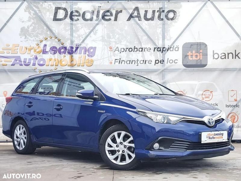 Culoarealbastru Utilizat 2018 Toyota Auris Hybrid Luna Break | 12.390 EUR (Preț bun) - Imagine 1/4