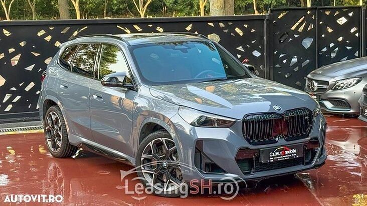 Gri Utilizat 2025 BMW X1 SUV | 33.200 EUR - Imagine 1/4