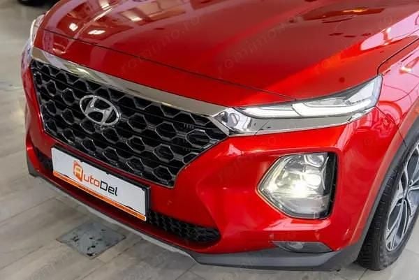 Second-hand Hyundai Santa Fe 200 CP (147 kW) 2020 Rosu SUV