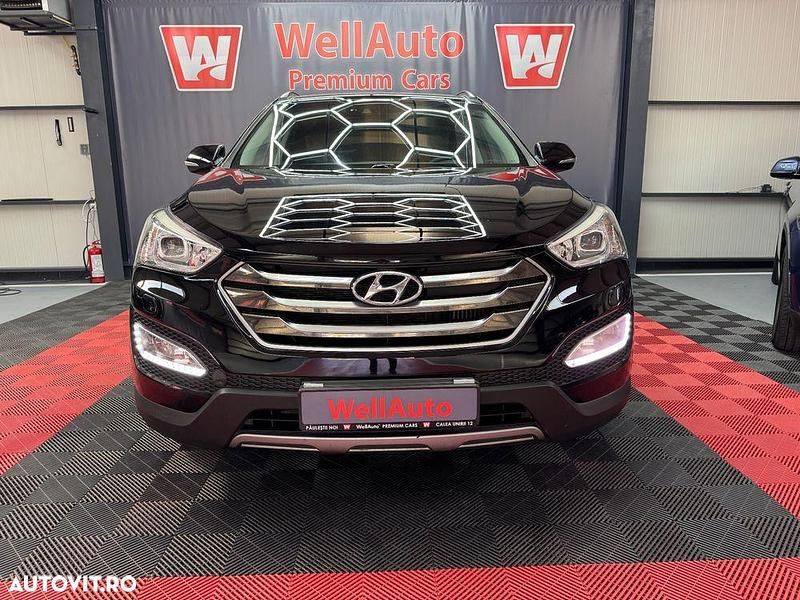 Culoarenegru Utilizat 2015 Hyundai Santa Fe SUV | 11.700 EUR (Preț OK) - Imagine 1/4