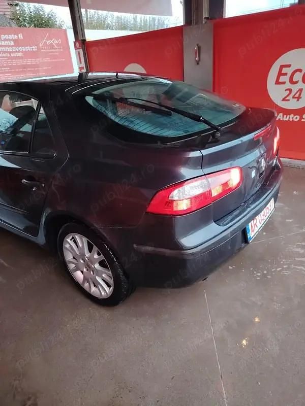 Utilizat 2004 Renault Laguna II Berlinǎ | 1.000 EUR - Imagine 1/4