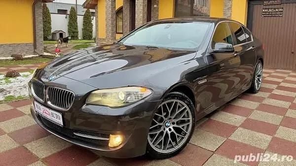 Second-hand BMW 520 184 CP (135 kW) 2011 Berlinǎ