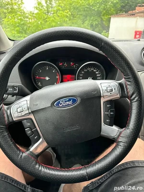 Utilizat 2011 Ford Mondeo Berlinǎ | 2.500 EUR - Imagine 1/4