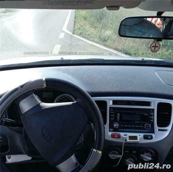 Second-hand Kia Rio 97 CP (71 kW) 2006 Berlinǎ