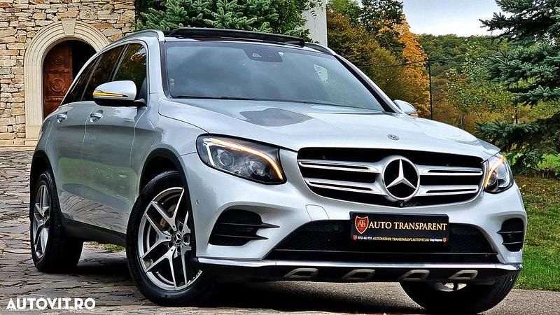 Culoareargint Utilizat 2018 Mercedes GLC250 AMG line SUV | 21.499 EUR (Preț bun) - Imagine 1/4