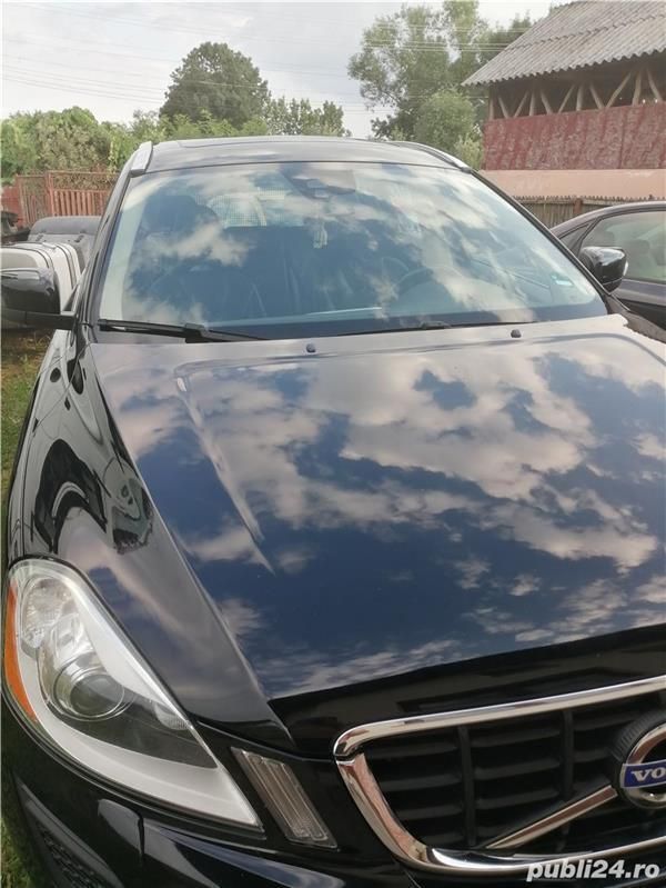Negru Utilizat 2012 Volvo XC60 SUV | 14.000 EUR (Scump) - Imagine 1/4