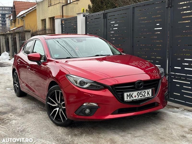 Second-hand Mazda 3 Exclusive-Line 120 CP (88 kW) 2016 Culoarerosu Hatchback
