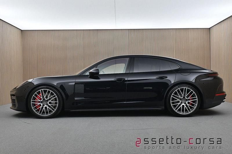Utilizat 2024 Porsche Panamera Turbo E-Hybrid Berlinǎ | 187.967 EUR - Imagine 1/1