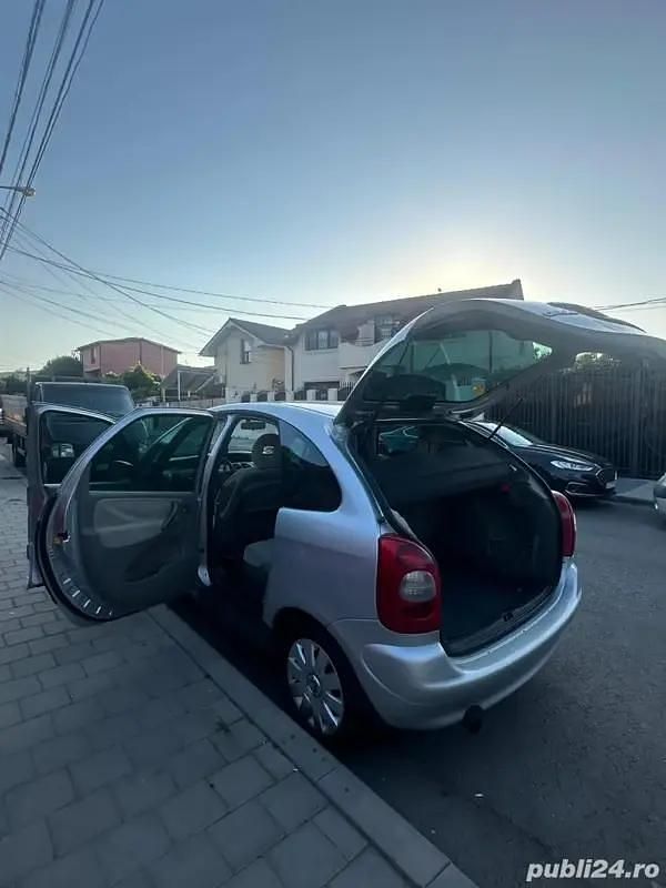 Utilizat 2002 Citroën Xsara Picasso Monovolum | 1.800 EUR - Imagine 1/4
