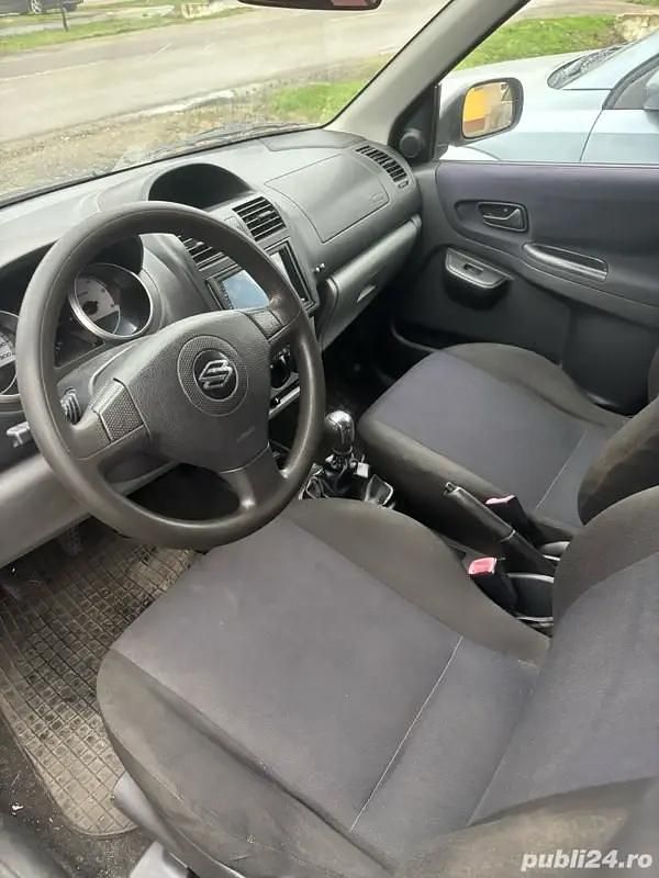 Second-hand Suzuki Ignis 93 CP (68 kW) 2005 Hatchback