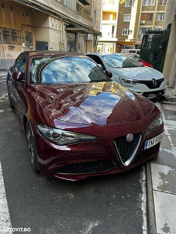 Culoarerosu Utilizat 2019 Alfa Romeo Giulia Business Berlinǎ | 25.999 EUR - Imagine 1/4