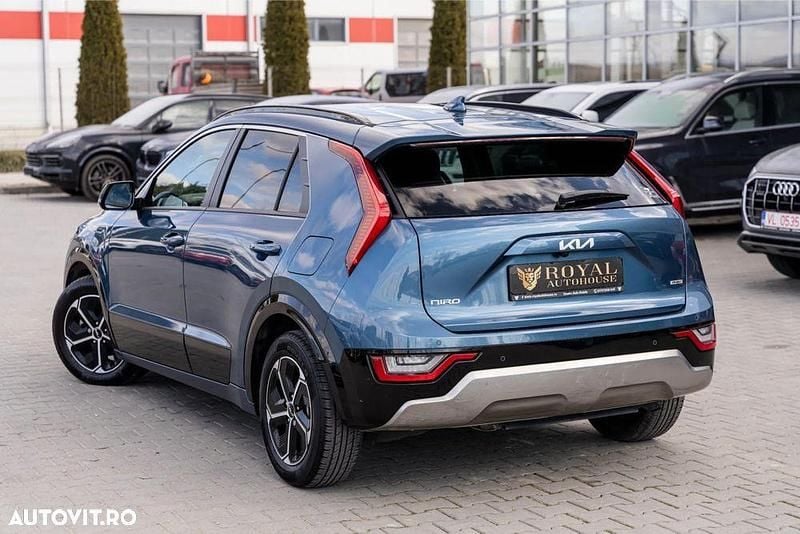Second-hand Kia Niro Spirit 183 CP (134 kW) 2022 Culoarealbastru SUV