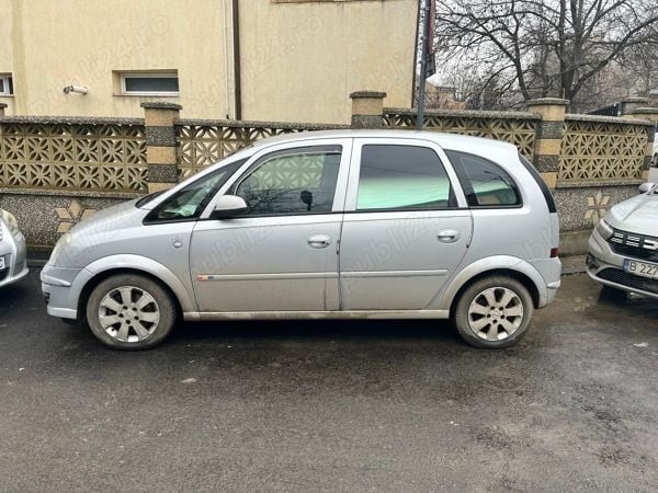Second-hand Opel Meriva 100 CP (73 kW) 2006 Gri Monovolum