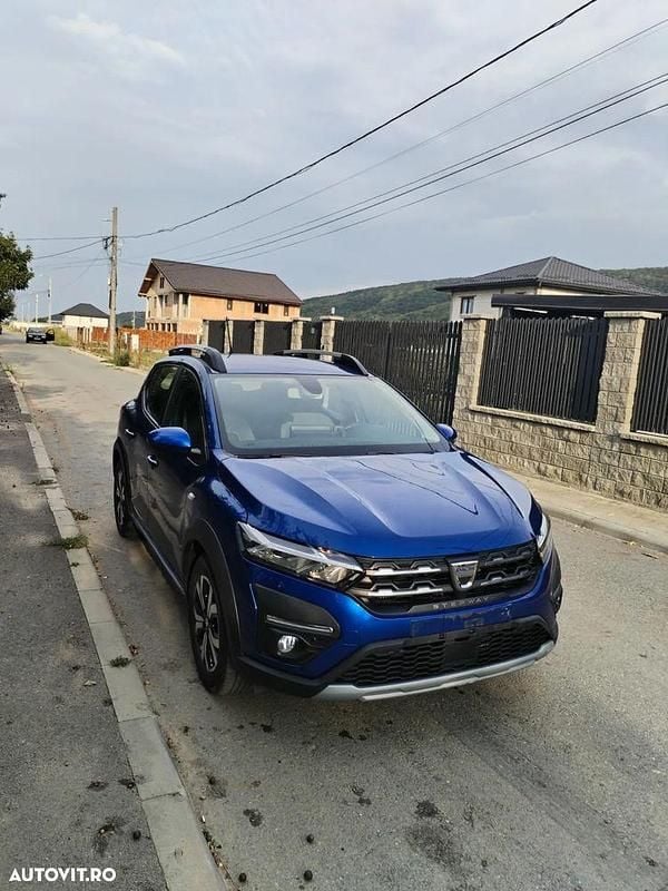 Culoarealbastru Utilizat 2021 Dacia Sandero Extreme Hatchback | 9.100 EUR (Preț bun) - Imagine 1/4