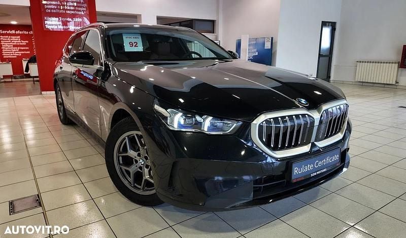 Culoarenegru Second-hand 2024 BMW 520 Break | 49.900 EUR (Puțin scump) - Imagine 1/4