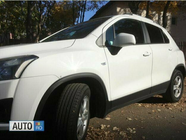 Second-hand Chevrolet Trax 115 CP (84 kW) 2013 Alb SUV