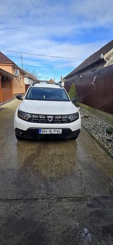 Second-hand Dacia Duster 105 CP (77 kW) 2022 Alb SUV