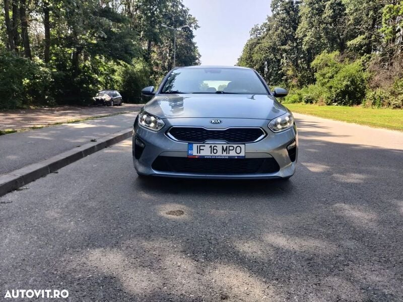 Gri Utilizat 2020 Kia Ceed Edition 7 Hatchback | 10.800 EUR (Preț OK) - Imagine 1/4