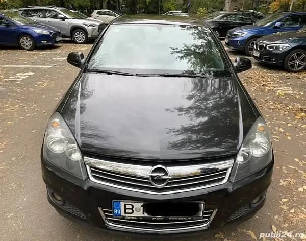 Second-hand Opel Astra 120 CP (88 kW) 2013 Berlinǎ
