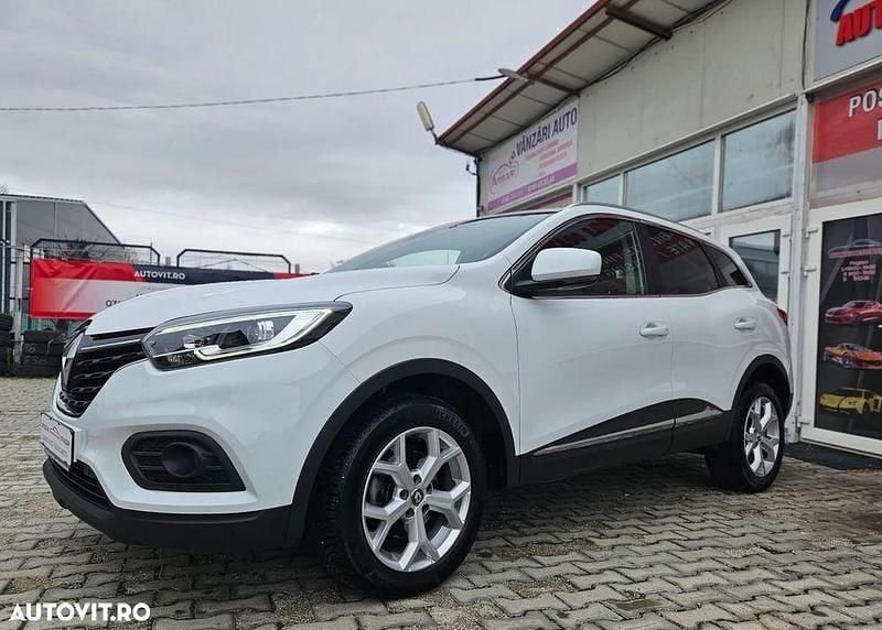 Second-hand Renault Kadjar 140 CP (102 kW) 2022 Culoarealb SUV