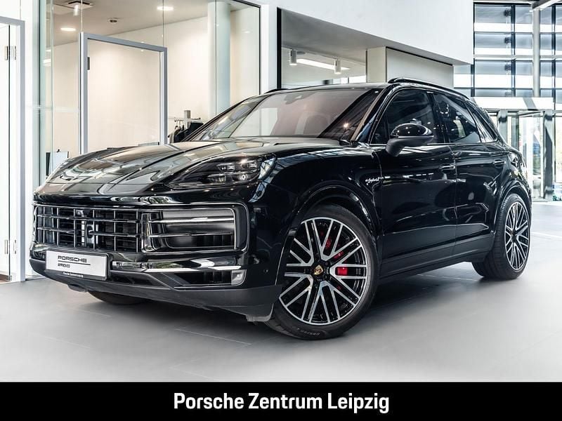 Negru Utilizat 2024 Porsche Cayenne S E-Hybrid SUV | 114.544 EUR - Imagine 1/1