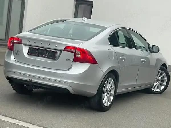 Utilizat 2014 Volvo S60 Berlinǎ | 7.800 EUR (Puțin scump) - Imagine 1/4