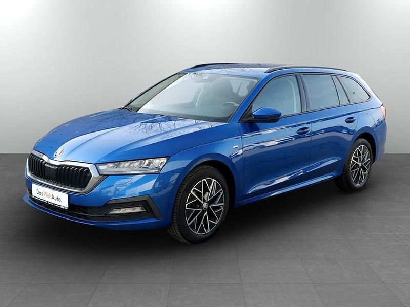 Second-hand Skoda Octavia Ambition 150 CP (110 kW) 2022 Albastru mediu  metalic Break