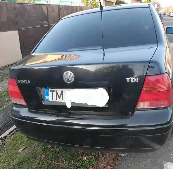 Utilizat 2004 VW Bora Berlinǎ | 2.250 EUR (Preț OK) - Imagine 1/3