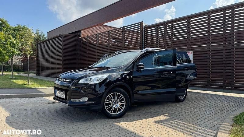 Culoarenegru Utilizat 2013 Ford Kuga Titanium SUV | 9.490 EUR (Puțin scump) - Imagine 1/4