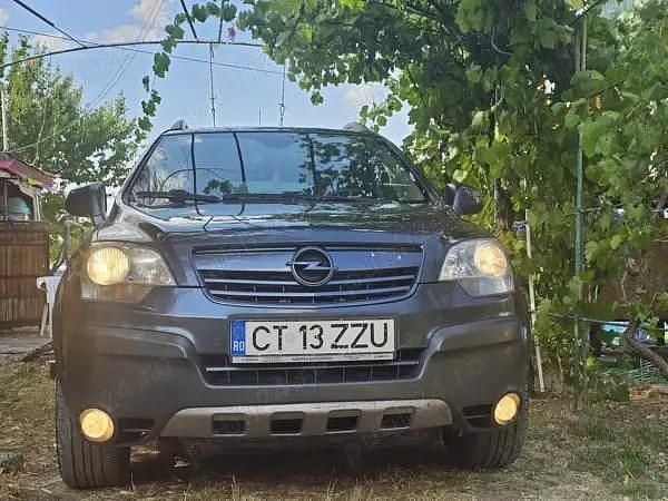 Albastru Utilizat 2007 Opel Antara SUV | 3.500 EUR (Preț bun) - Imagine 1/4