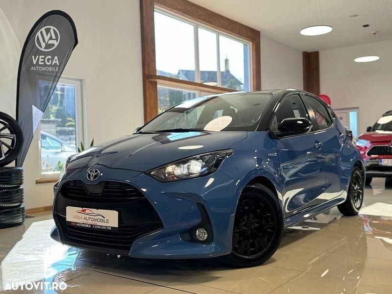 Culoarealte culori Utilizat 2021 Toyota Yaris Hybrid Edition | 15.999 EUR - Imagine 1/4