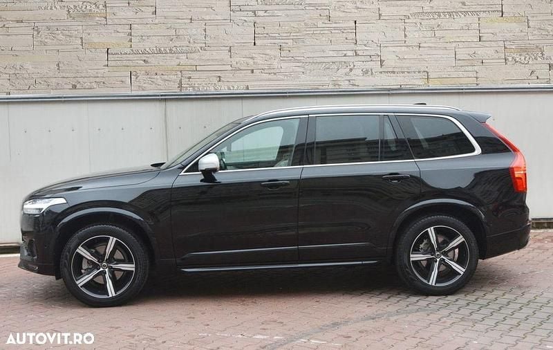 Second-hand Volvo XC90 R-Design 235 CP (172 kW) 2017 Culoarenegru SUV