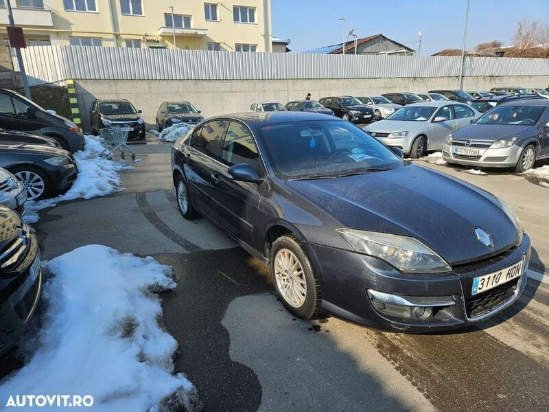 Gri Utilizat 2011 Renault Laguna III Dynamique | 2.990 EUR (Preț OK) - Imagine 1/4