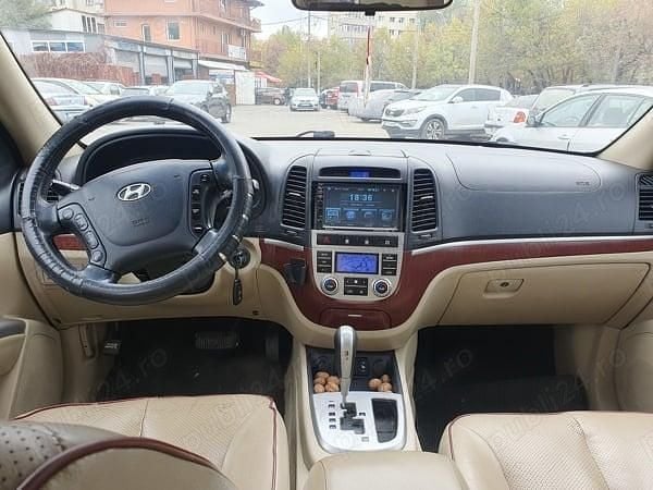 Negru Utilizat 2009 Hyundai Santa Fe SUV | 4.900 EUR (Preț bun) - Imagine 1/4